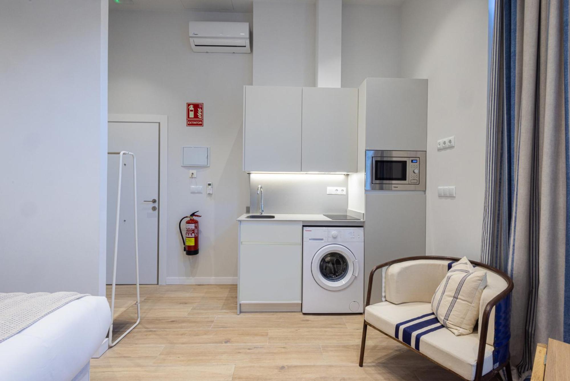 Florit Flats - The Mediterraneo Apartments Валенсия Екстериор снимка