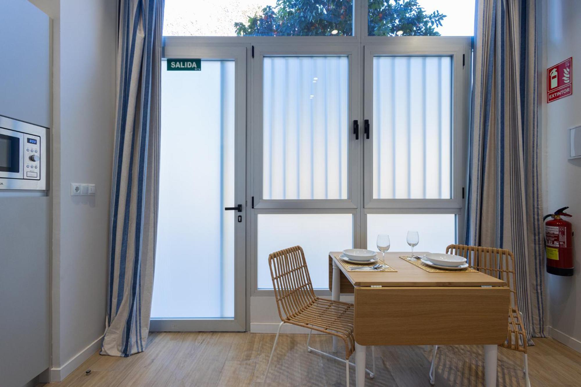 Florit Flats - The Mediterraneo Apartments Валенсия Екстериор снимка